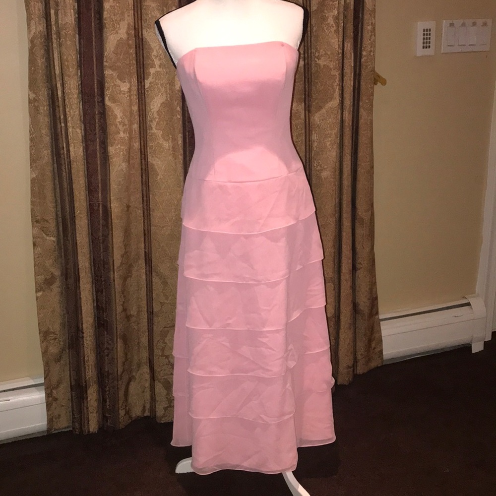 ALFRED ANGELO STRAPLESS PINK DRESS